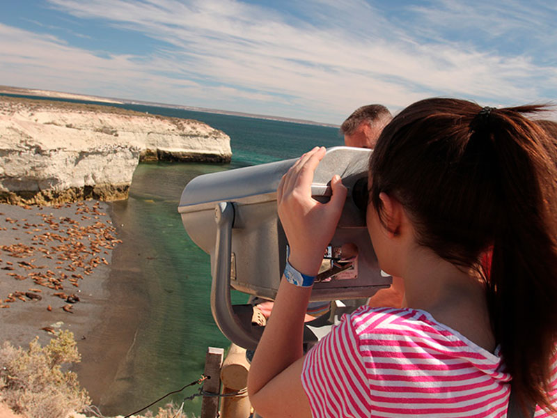 Excursión a Punta Loma - Ualan Tour